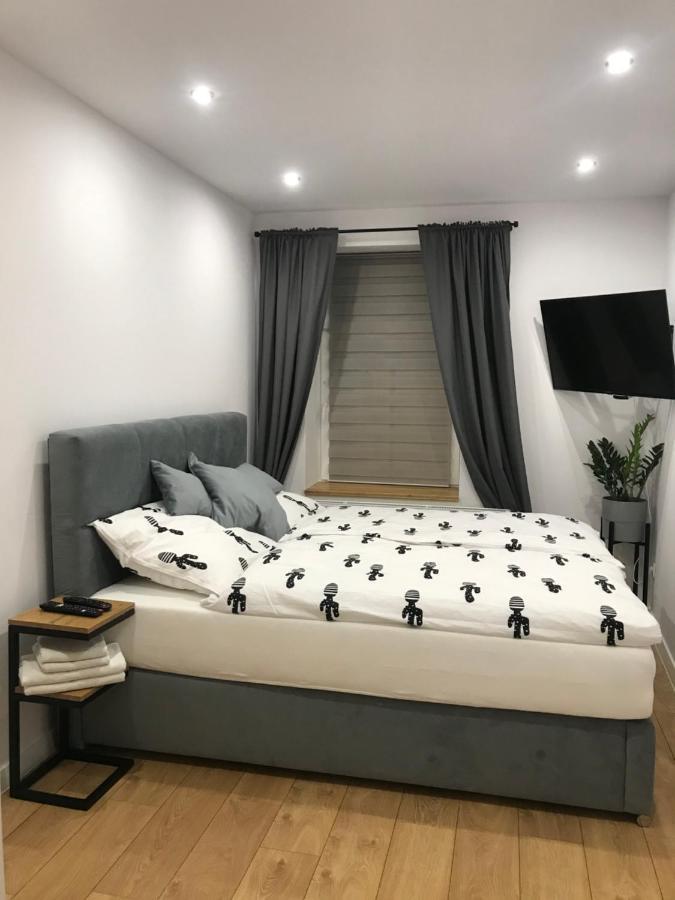 Apartament Przy Promenadzie Еленя-Гура Экстерьер фото